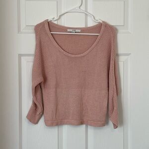 Forever 21 Pink Crew Neck Sweater with Relaxed Fit and Long Sleeves